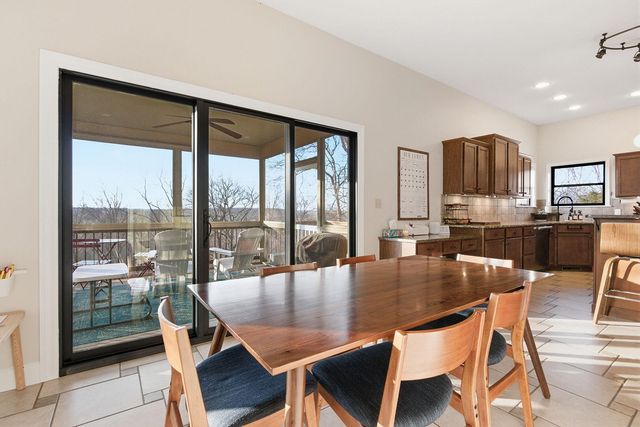 1801 CALEDON CT, Columbia, MO 65203