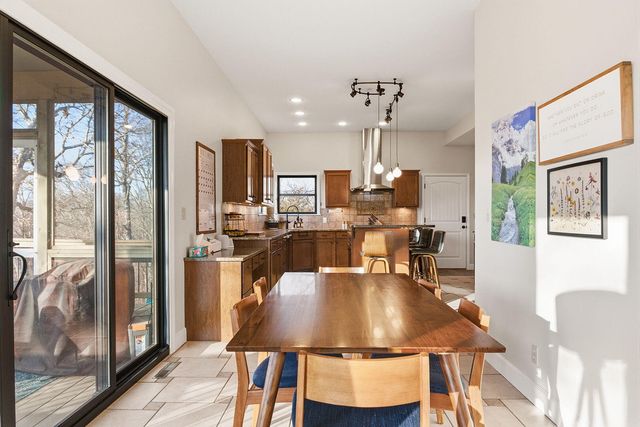 1801 CALEDON CT, Columbia, MO 65203