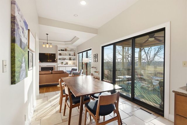 1801 CALEDON CT, Columbia, MO 65203