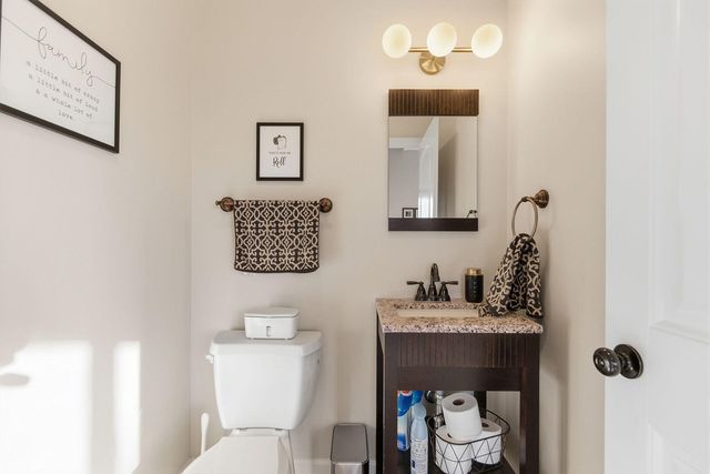 1801 CALEDON CT, Columbia, MO 65203