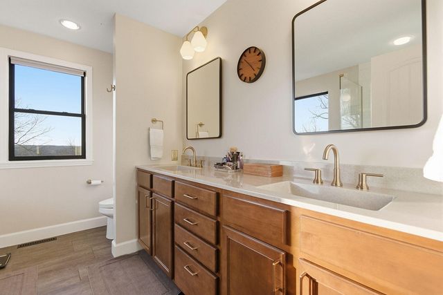 1801 CALEDON CT, Columbia, MO 65203