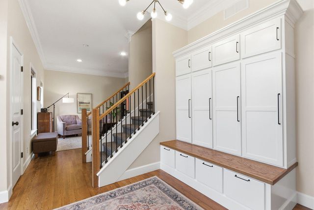 1801 CALEDON CT, Columbia, MO 65203