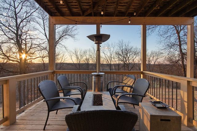 1801 CALEDON CT, Columbia, MO 65203