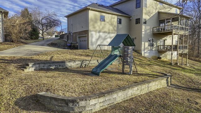 1801 CALEDON CT, Columbia, MO 65203