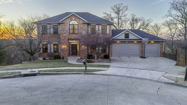 1801 CALEDON CT, Columbia, MO 65203