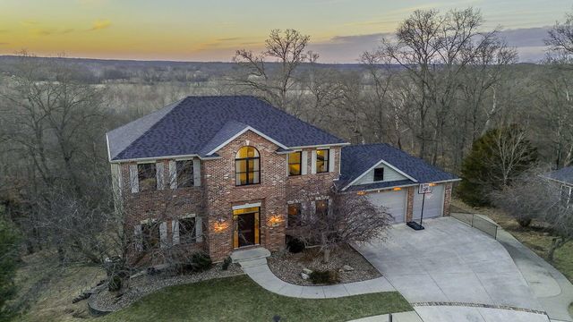 1801 CALEDON CT, Columbia, MO 65203