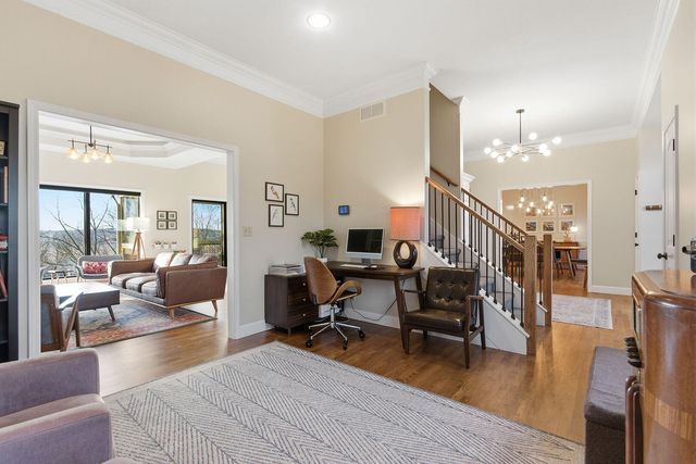 1801 CALEDON CT, Columbia, MO 65203