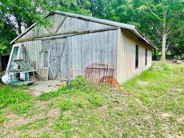 11615 US HWY 271 S, Gladewater, TX 75647