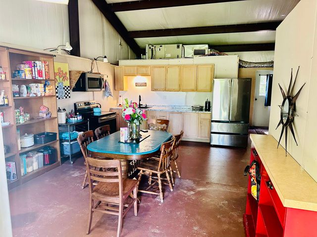 11615 US HWY 271 S, Gladewater, TX 75647