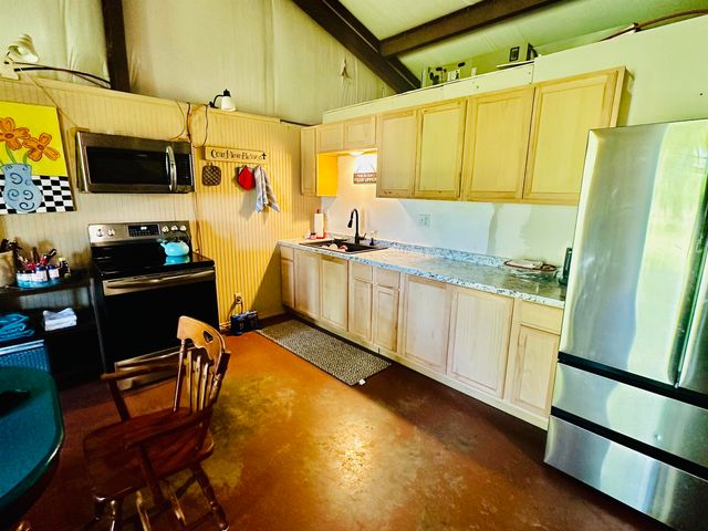 11615 US HWY 271 S, Gladewater, TX 75647