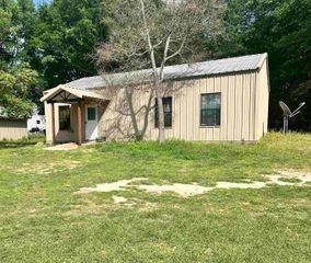 11615 US HWY 271 S, Gladewater, TX 75647