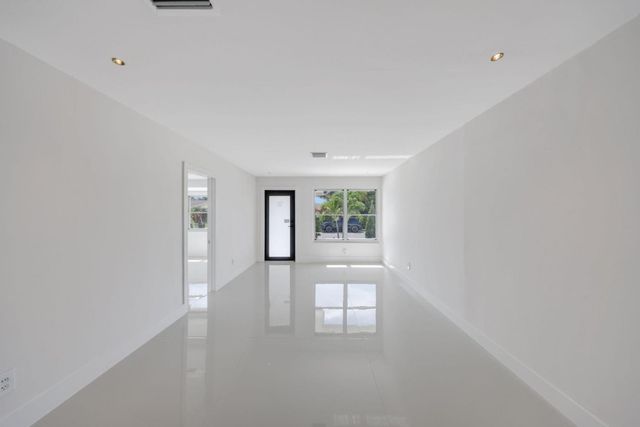 3349 El Vedado Court, West Palm Beach, FL 33405