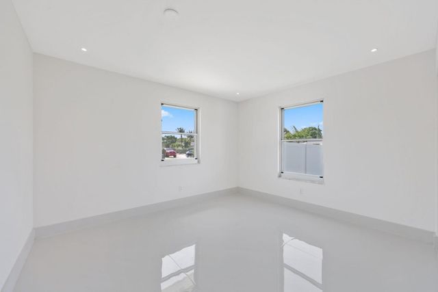 3349 El Vedado Court, West Palm Beach, FL 33405