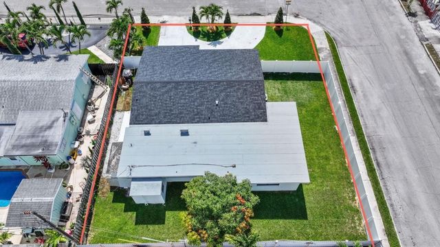 3349 El Vedado Court, West Palm Beach, FL 33405