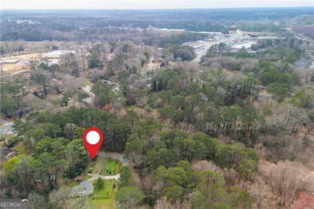 1105 Lakeshore Drive, Jonesboro, GA 30236