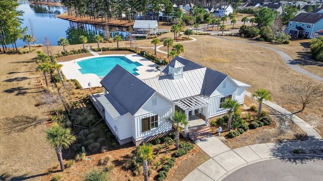 332 Calm Water Way, Summerville, SC 29486