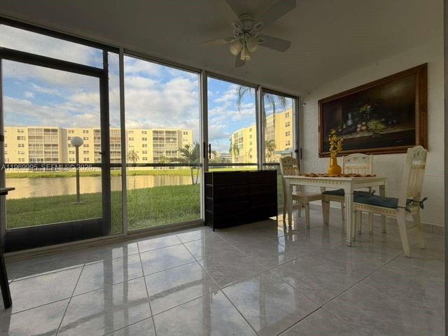 301 SE 3rd St 109, Dania Beach, FL 33004