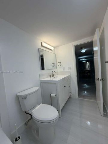 301 SE 3rd St 109, Dania Beach, FL 33004