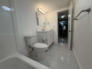 301 SE 3rd St 109, Dania Beach, FL 33004