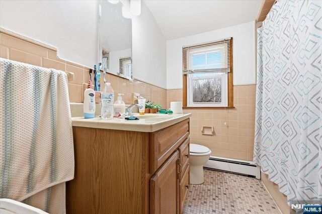 42 Bergen Boulevard, Woodland Park, NJ 07424