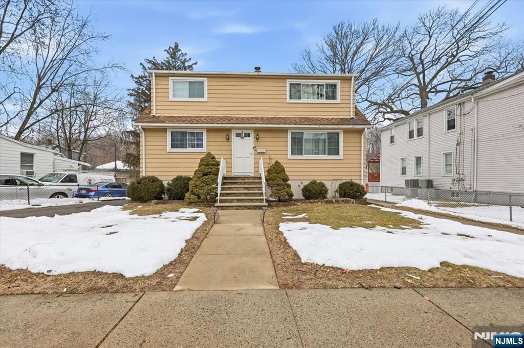 42 Bergen Boulevard, Woodland Park, NJ 07424