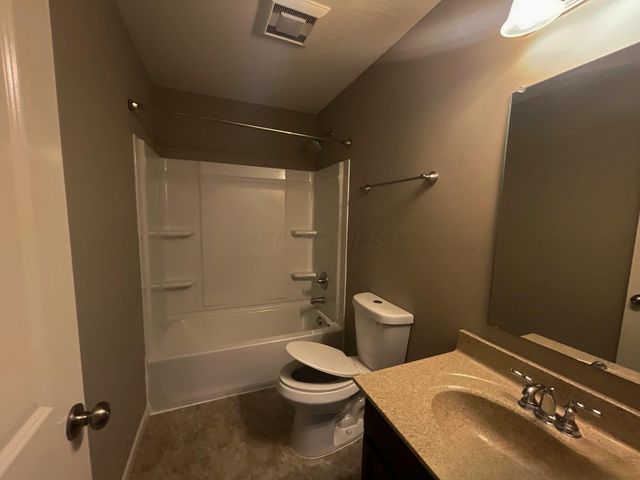 1036 Preble Drive, Blacklick, OH 43004