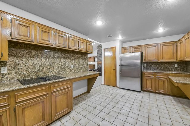 20903 Sand Springs Trail, Crosby, TX 77532