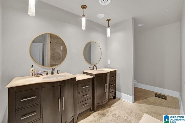 2301 1st Ave N Apt 202, Birmingham, AL 35203