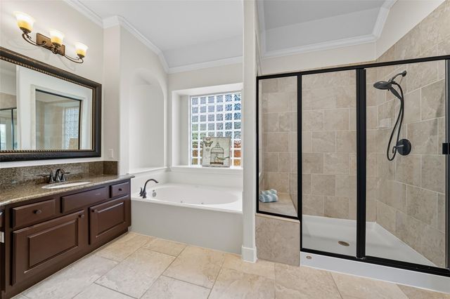 2405 Pebble Lodge Lane, Friendswood, TX 77546