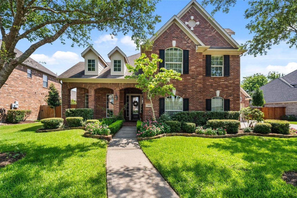 2405 Pebble Lodge Lane, Friendswood, TX 77546