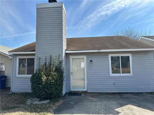 3809 Peachtree LN W, Portsmouth, VA 23703