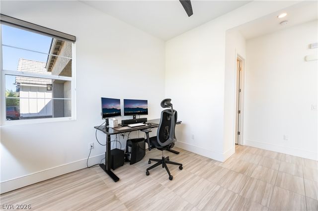 10143 Bismarck Palms Avenue, Las Vegas, NV 89166
