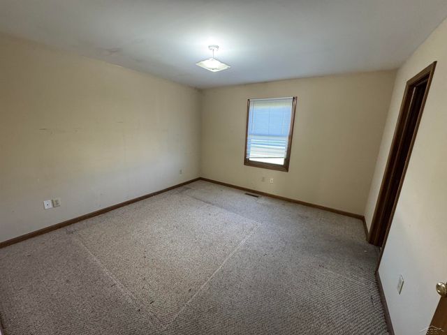 3 Harmony Court, Saginaw, MI 48601