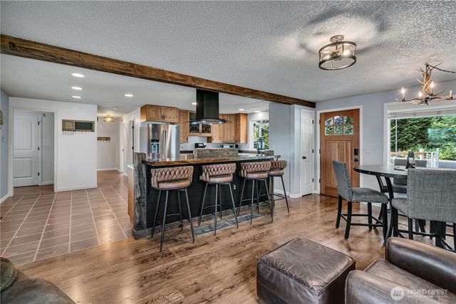 23815 SE 448th Street, Enumclaw, WA 98022