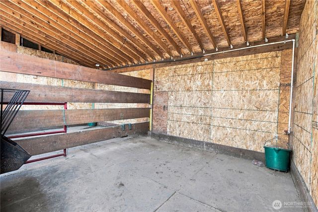 23815 SE 448th Street, Enumclaw, WA 98022
