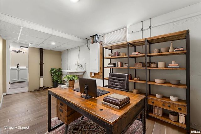 125 S Birchwood Avenue, Davenport, IA 52802