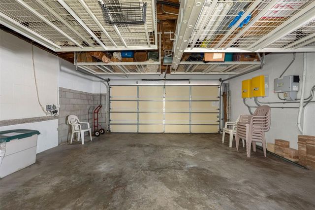 555 115TH AVENUE, Treasure Island, FL 33706