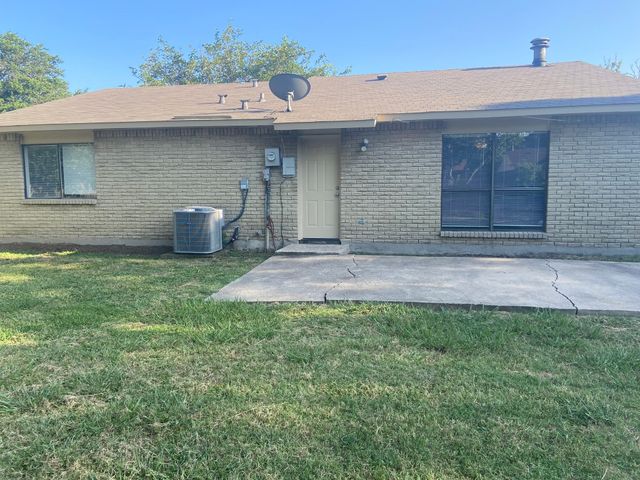 7323 Ashcrest Lane, Dallas, TX 75249