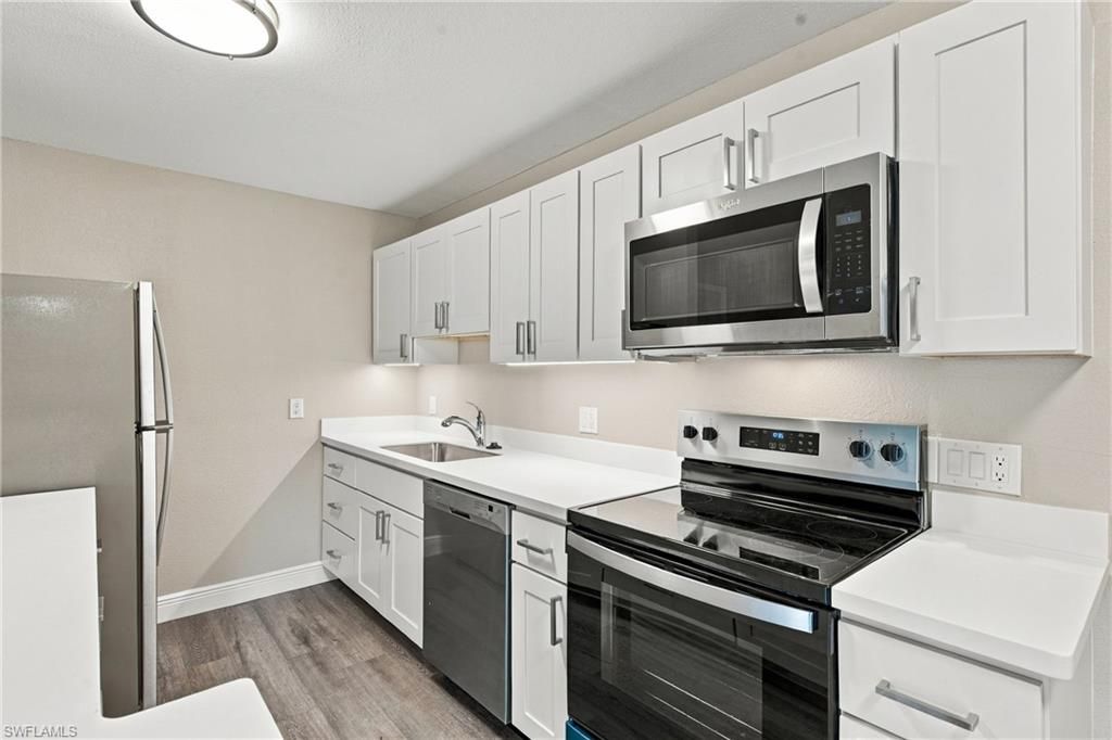 17422 Birchwood LN 2, FORT MYERS, FL 33908 — photo 3