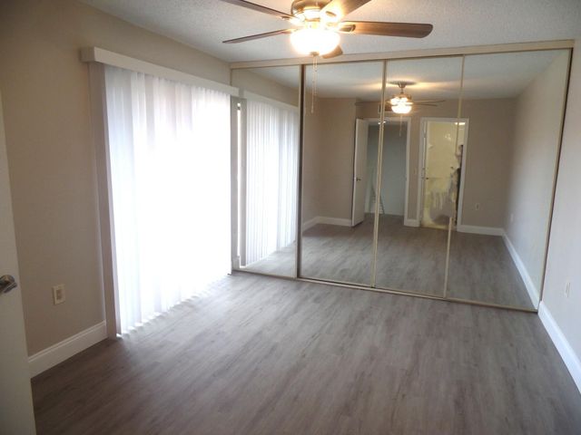 843 Blue Ridge Circle, West Palm Beach, FL 33409