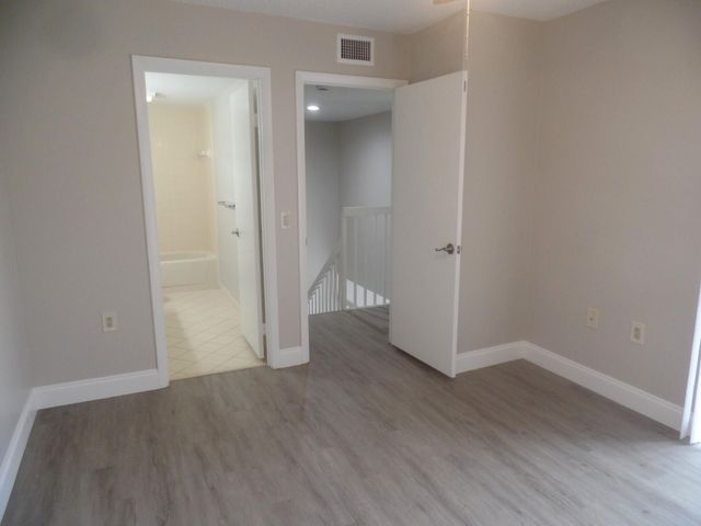 843 Blue Ridge Circle, West Palm Beach, FL 33409