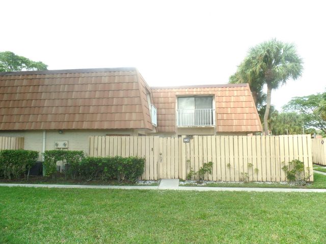 843 Blue Ridge Circle, West Palm Beach, FL 33409