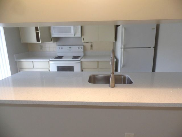 843 Blue Ridge Circle, West Palm Beach, FL 33409