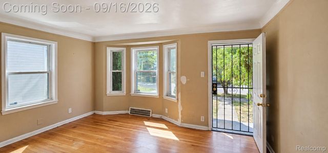 16293 Liberal Street, Detroit, MI 48205