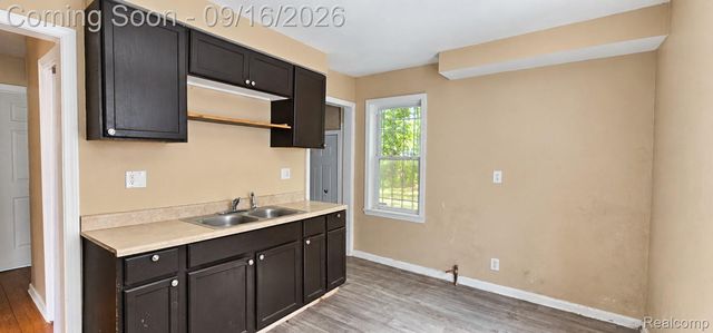 16293 Liberal Street, Detroit, MI 48205