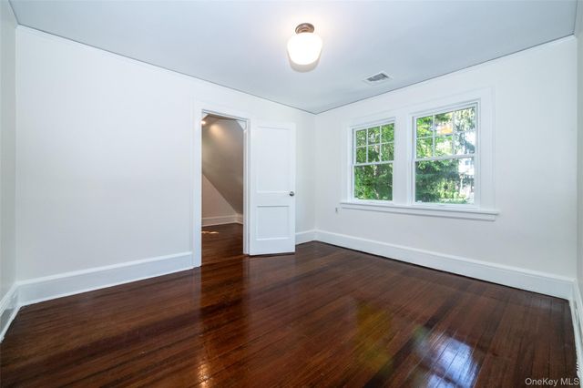 162 Rockingstone Avenue, Larchmont, NY 10538