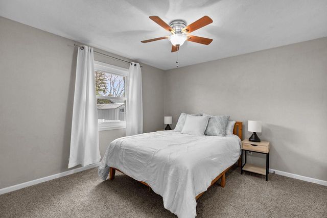 606 S WILD ROSE LANE, Appleton, WI 54914