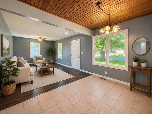 504 E 26th Street S, Newton, IA 50208