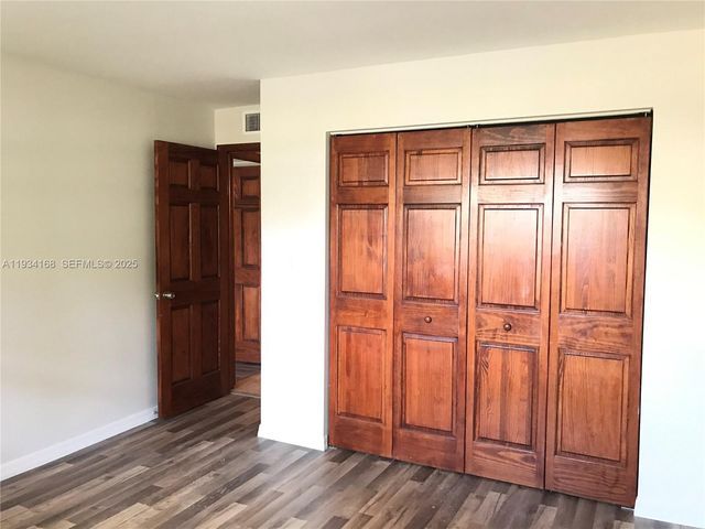 9355 Fontainebleau Blvd C105, Miami, FL 33172