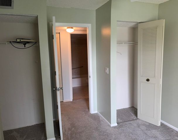 826 Sky Pine Way G2, Greenacres, FL 33415